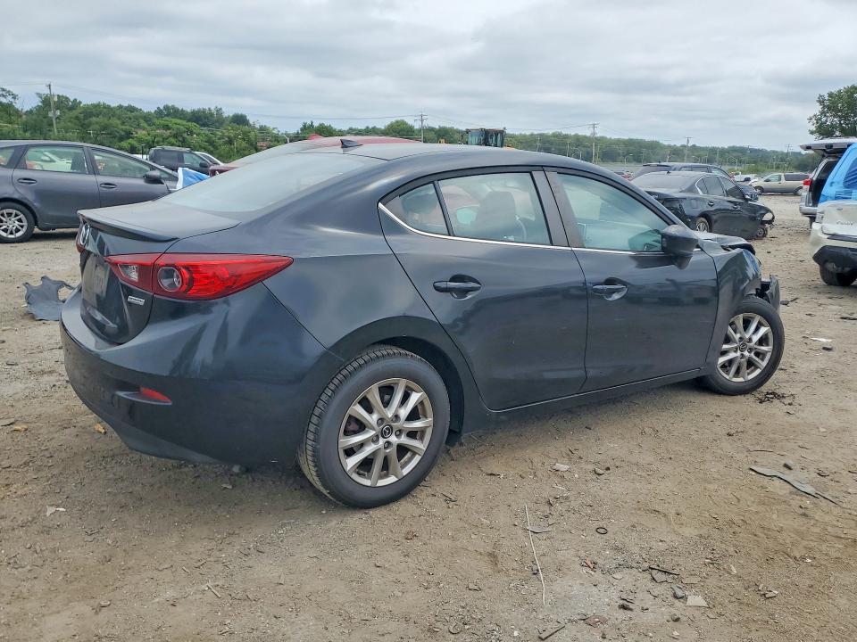 Фото 3 с аукциона – 2016 MAZDA 3 с VIN JM1BM1X70G1300583