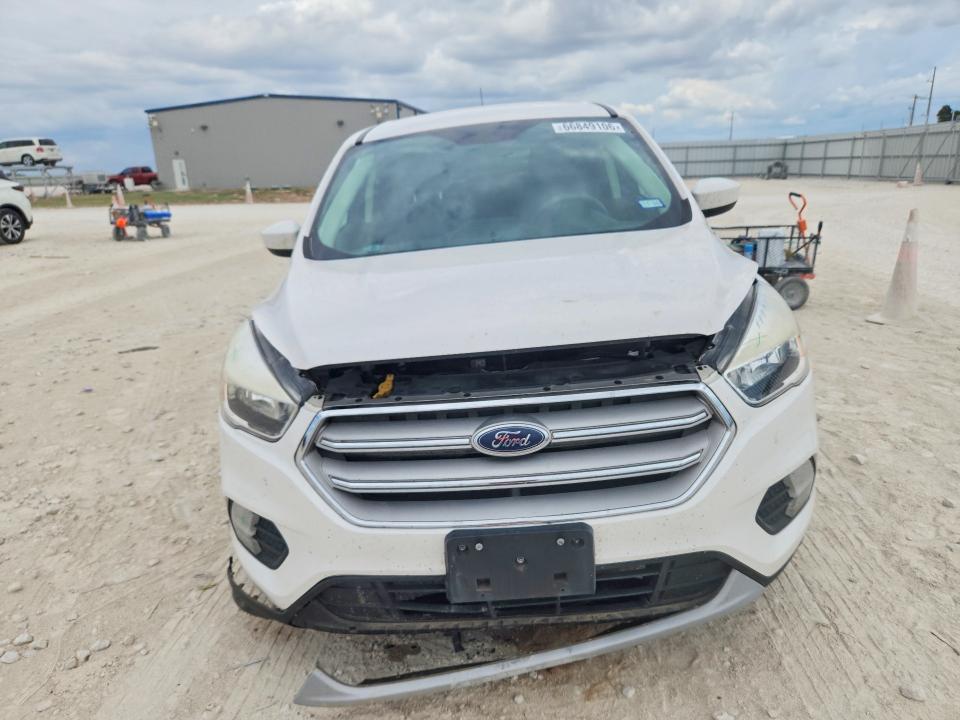 Photo 5 from auction – 2019 FORD ESCAPE with VIN 1FMCU0GD2KUA18145