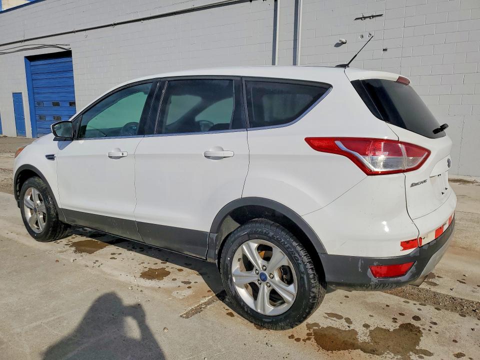 Photo 2 from auction – 2014 FORD ESCAPE with VIN 1FMCU9GXXEUB33370