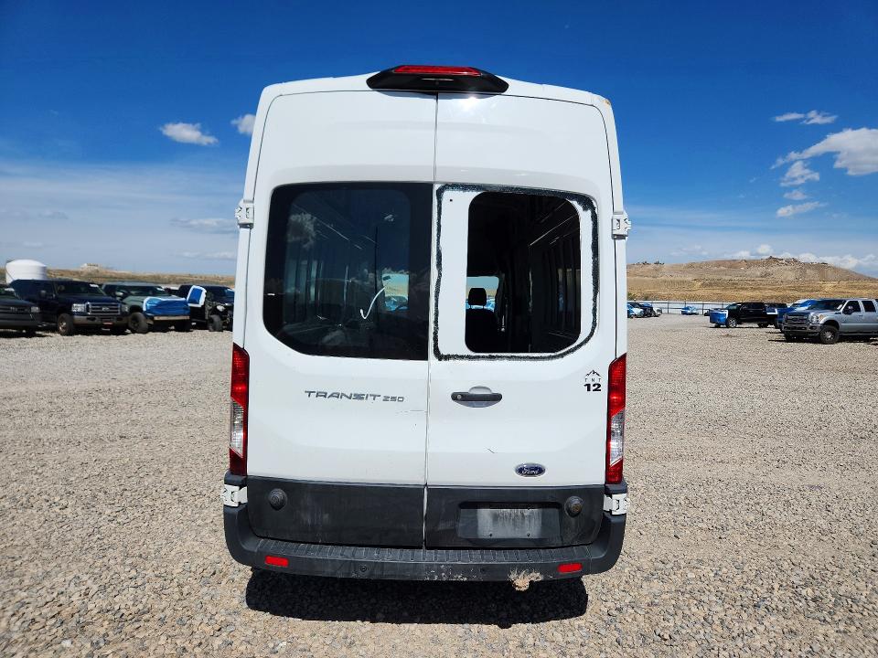 Foto 6 de la subasta – 2020 FORD TRANSIT con VIN 1FTBR3X8XLKB49794