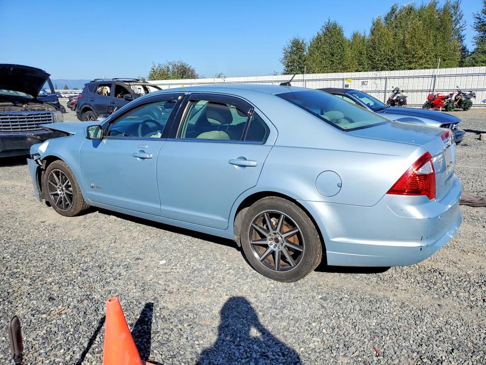 Zdjęcie 2 z aukcji – 2010 FORD FUSION z VIN 3FADP0L30AR406550