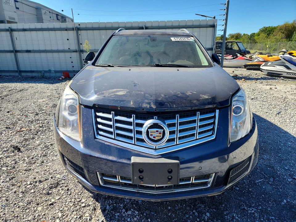 Photo 5 from auction – 2015 CADILLAC SRX with VIN 3GYFNEE39FS551812
