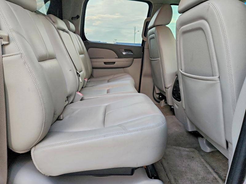 Photo 11 from auction – 2009 CHEVROLET AVALANCHE with VIN 3GNFK22089G211993