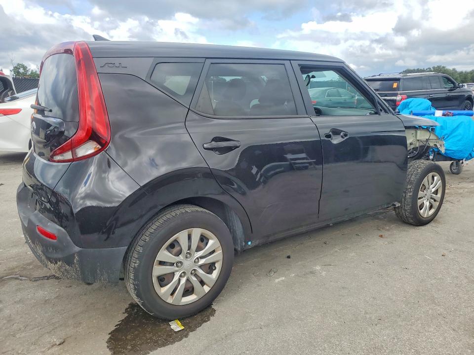 Photo 3 from auction – 2020 KIA SOUL with VIN KNDJ23AU7L7085836