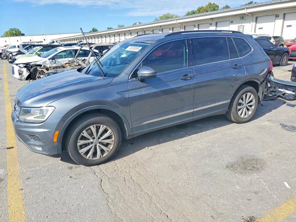 VOLKSWAGEN TIGUAN 2018 с VIN 3VV3B7AX2JM013487 - Снимка от търг