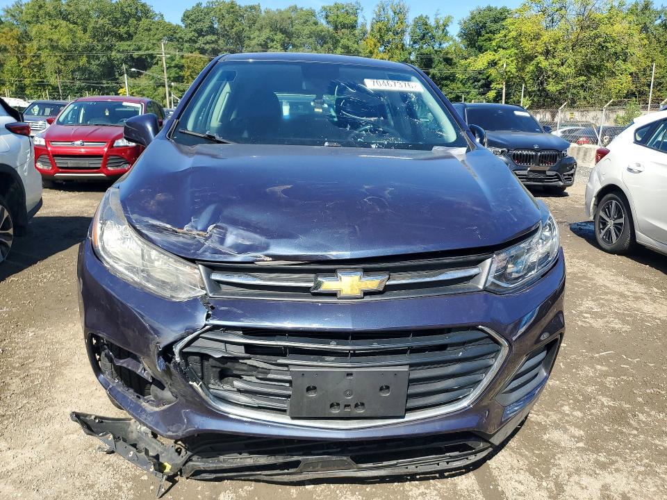 Photo 5 from auction – 2018 CHEVROLET TRAX with VIN 3GNCJNSB9JL153820