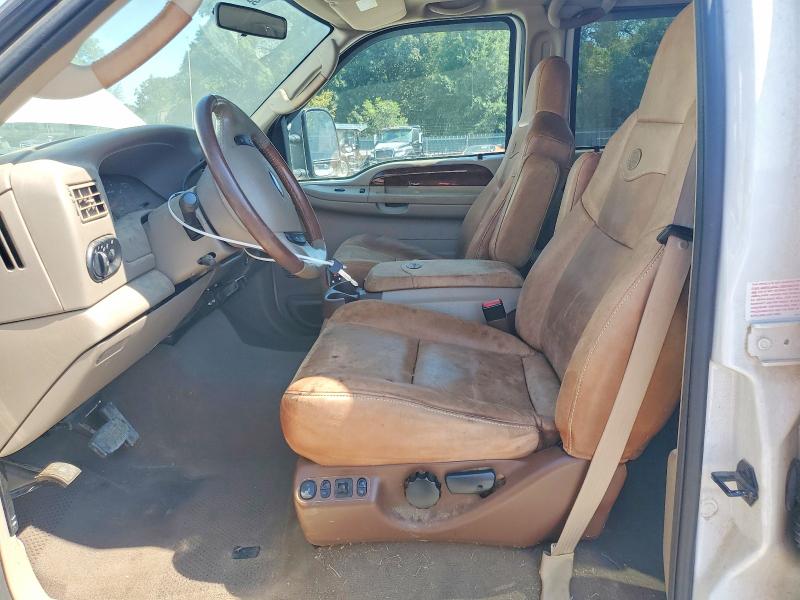 Снимка 7 от търг – 2004 FORD F250 с VIN 1FTNW21P74EC03939