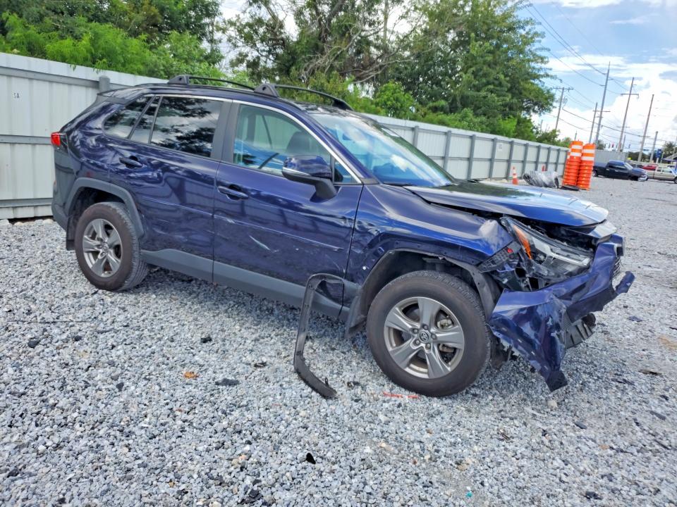 Zdjęcie 4 z aukcji – 2024 TOYOTA RAV4 z VIN 2T3P1RFV9RW447423