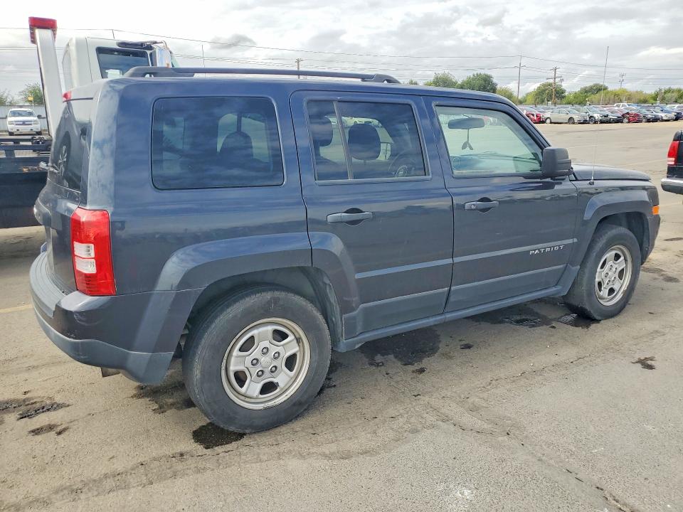 Photo 3 from auction – 2016 JEEP PATRIOT with VIN 1C4NJPBA5GD527018