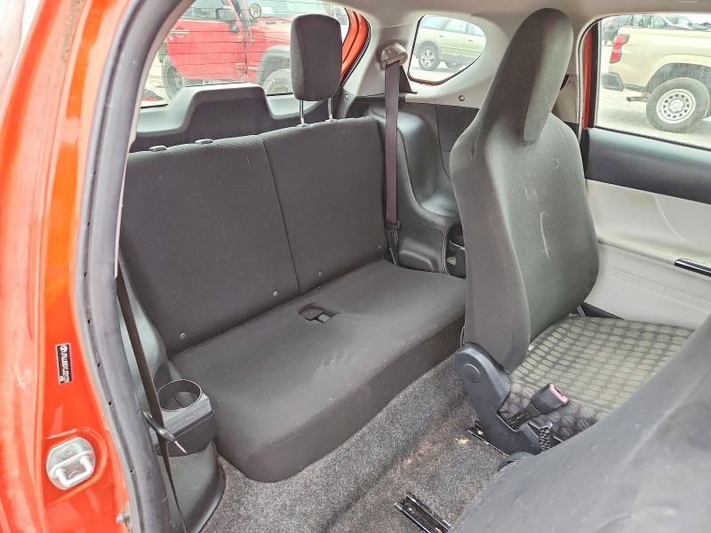 Фото 10 с аукциона – 2012 SCION IQ с VIN JTNJJXB01CJ021229