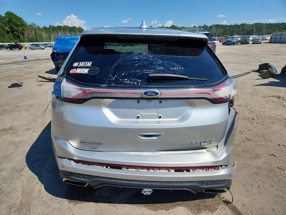 Photo 6 from auction – 2018 FORD EDGE with VIN 2FMPK4AP0JBC62673