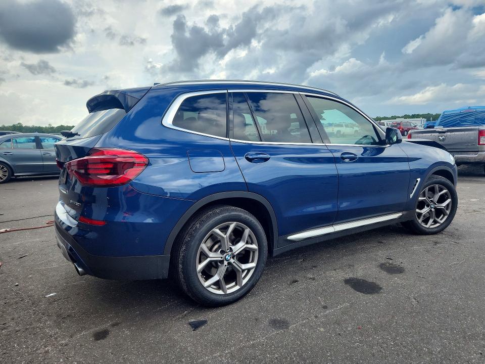 Foto 3 de la subasta – 2021 BMW X3 con VIN 5UXTY3C02M9G13596