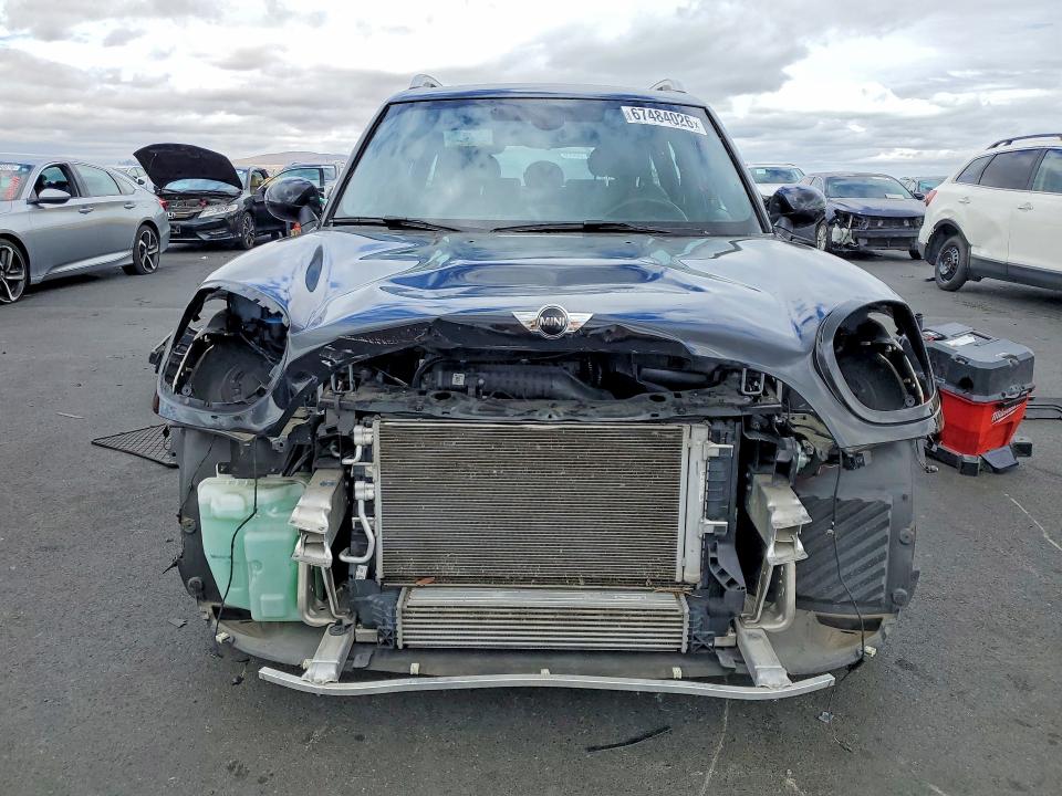 Photo 5 from auction – 2017 MINI COOPER with VIN WMZYV5C39H3E01714