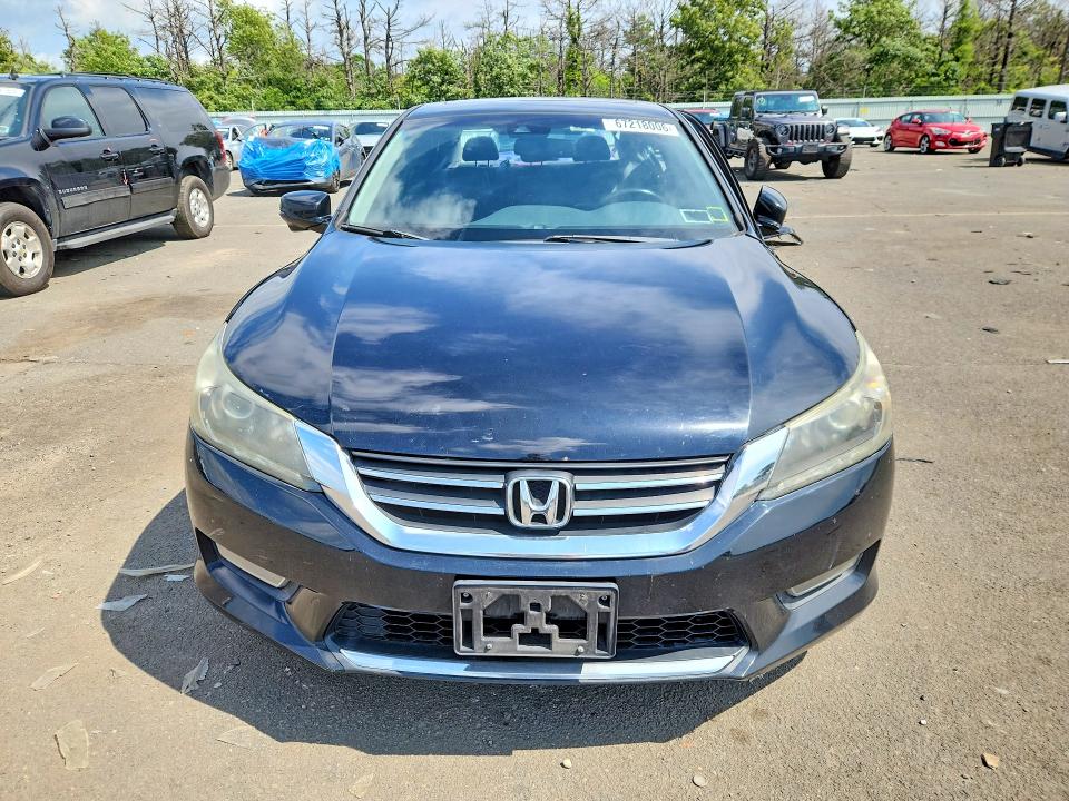 Photo 5 from auction – 2013 HONDA ACCORD with VIN 1HGCR2F84DA263119