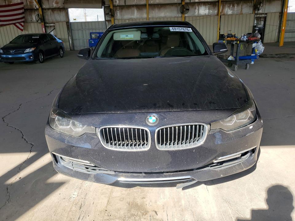 Zdjęcie 5 z aukcji – 2012 BMW 328 z VIN WBA3C1C52CF434324