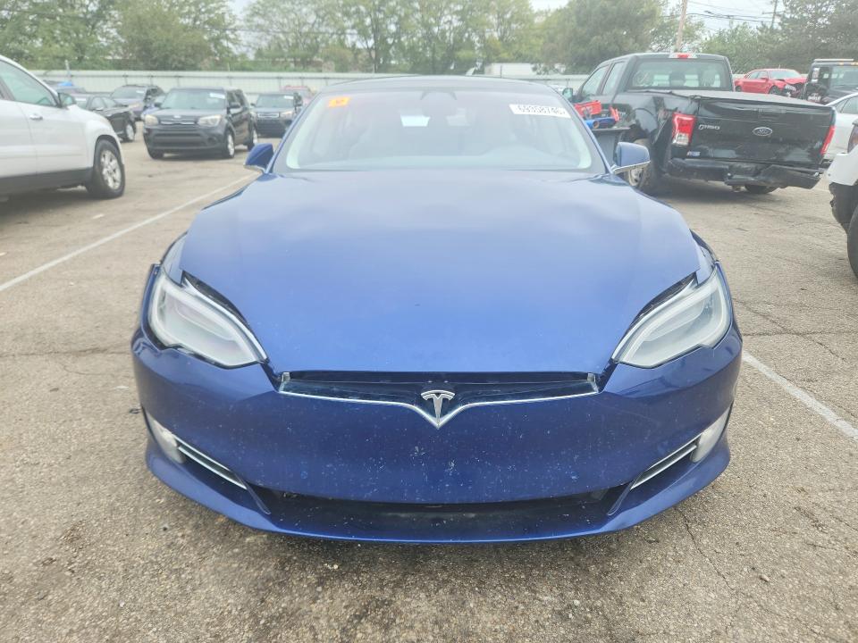 Фото 5 с аукциона – 2018 TESLA MODEL S с VIN 5YJSA1E47JF240558