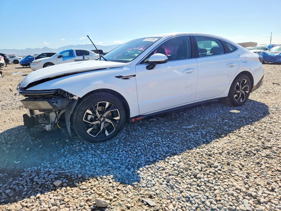 HYUNDAI SONATA 2025 с VIN KMHL64JA8SA472644 - Снимка от търг