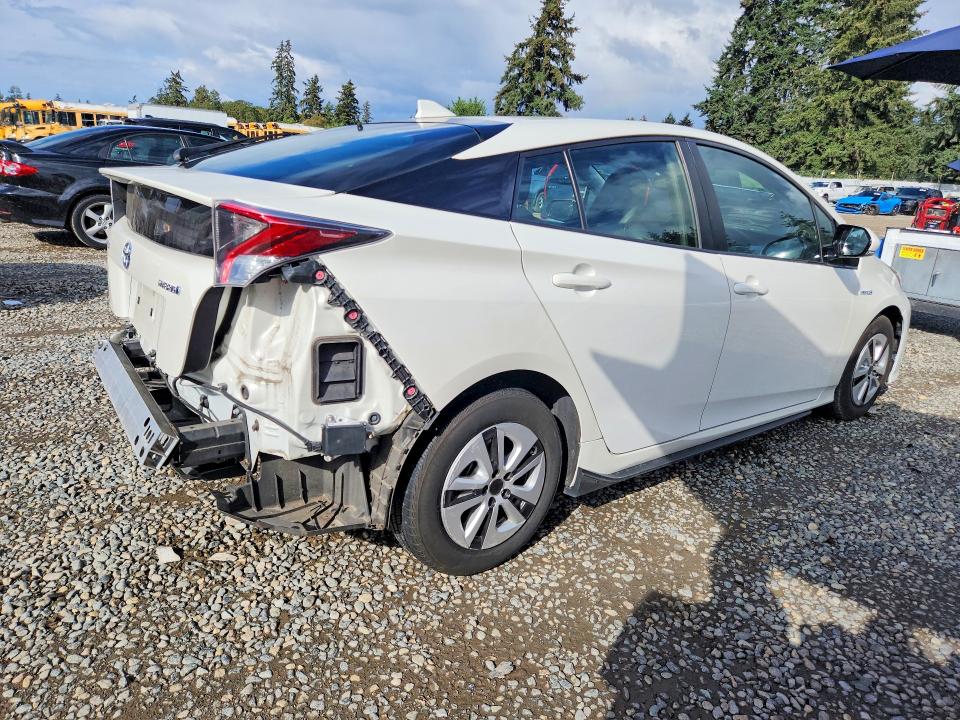 Photo 3 from auction – 2016 TOYOTA PRIUS with VIN JTDKARFU5G3020774