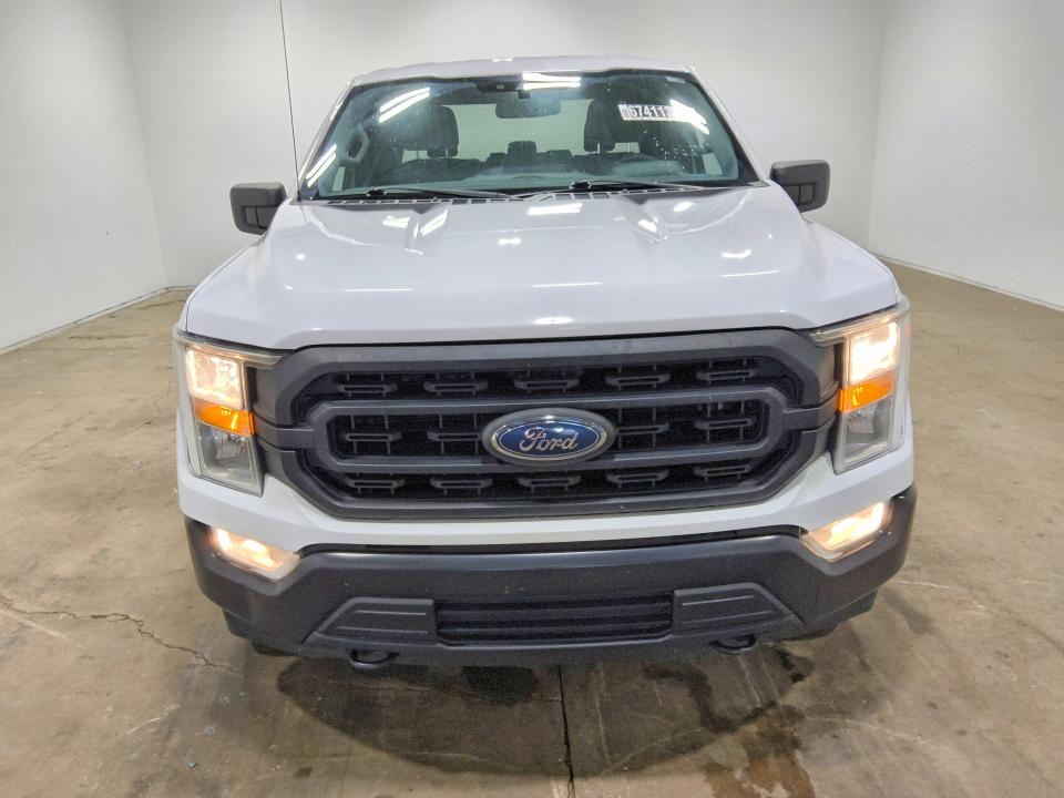 Photo 5 from auction – 2021 FORD F150 with VIN 1FTFX1E55MKD05827
