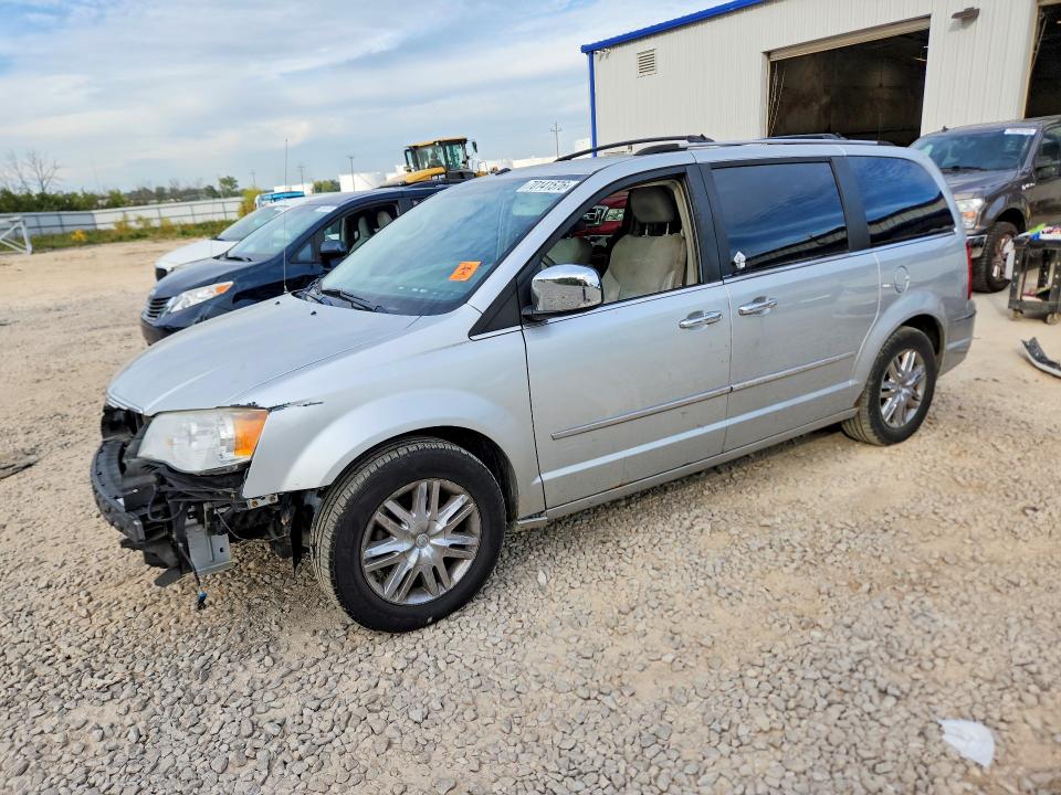 2008 CHRYSLER TOWN & COUNTRY - Търг №70141576