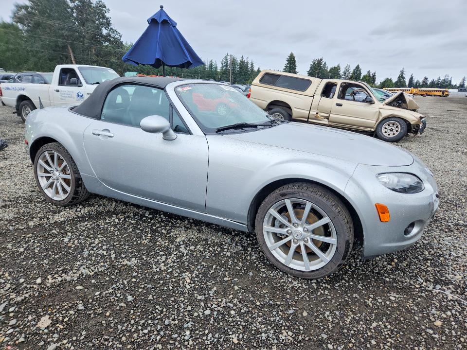 Zdjęcie 4 z aukcji – 2008 MAZDA MX-5 MIATA z VIN JM1NC25FX80153678