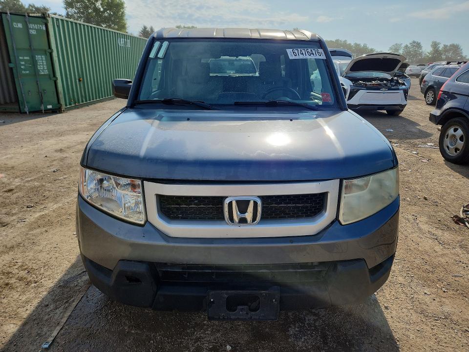 Photo 5 from auction – 2011 HONDA ELEMENT with VIN 5J6YH2H32BL006769