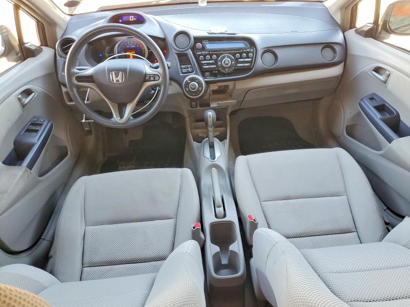 Photo 8 from auction – 2010 HONDA INSIGHT with VIN JHMZE2H57AS007715