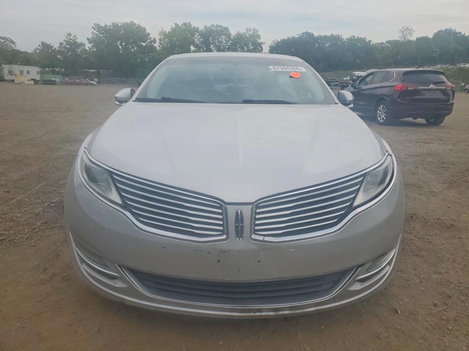 Photo 5 from auction – 2013 LINCOLN MKZ with VIN 3LN6L2J9XDR819500