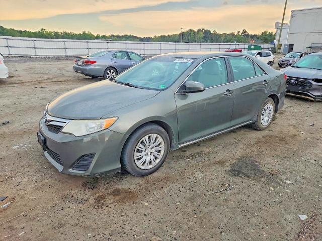 2014 TOYOTA CAMRY - Търг №68131516