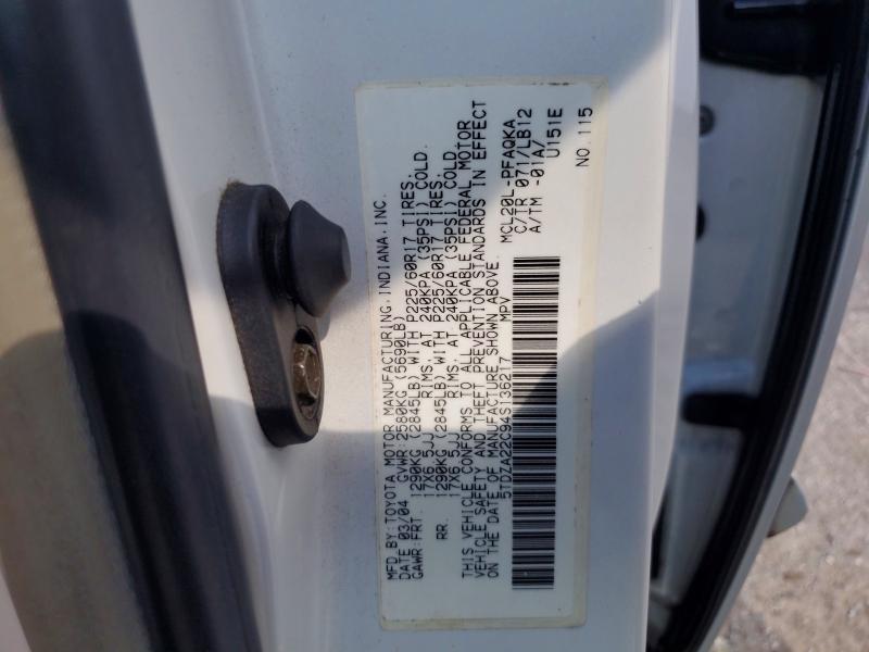 Photo 14 from auction – 2004 TOYOTA SIENNA with VIN 5TDZA22C94S136217