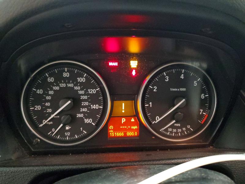 Photo 9 from auction – 2014 BMW X1 with VIN WBAVL1C52EVY18279
