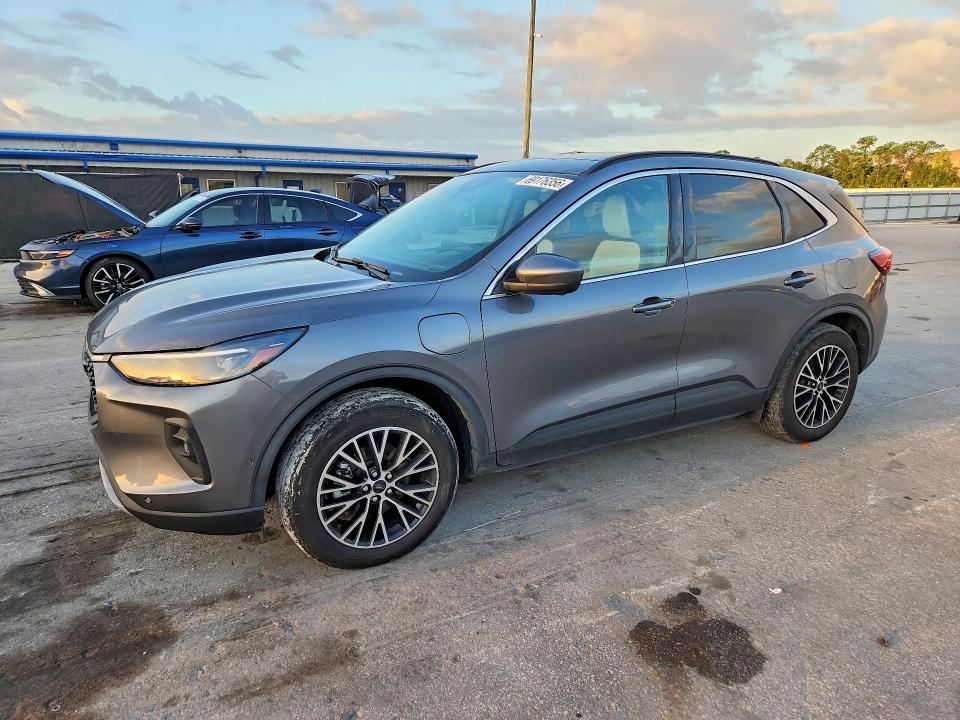 FORD ESCAPE 2024 с VIN 1FMCU0E16RUA97550 - Снимка от търг