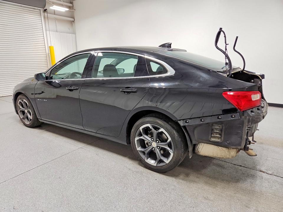 Photo 2 from auction – 2023 CHEVROLET MALIBU with VIN 1G1ZD5ST3PF132377