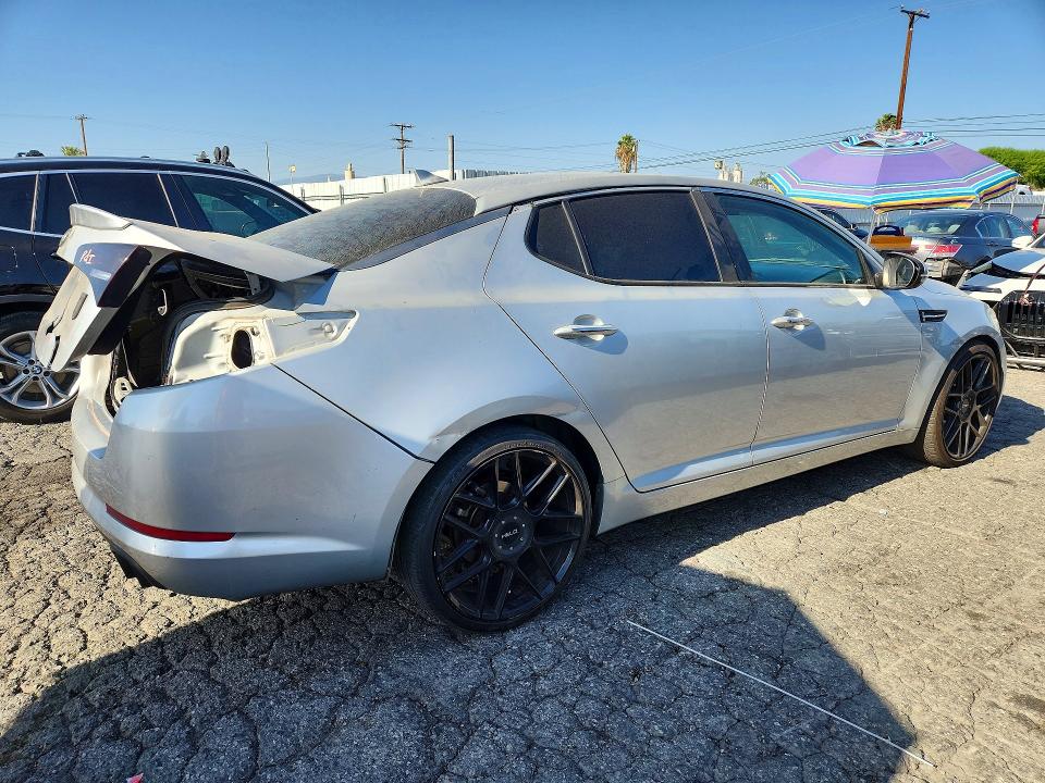 Фото 3 с аукциона – 2013 KIA OPTIMA с VIN 5XXGN4A79DG107507