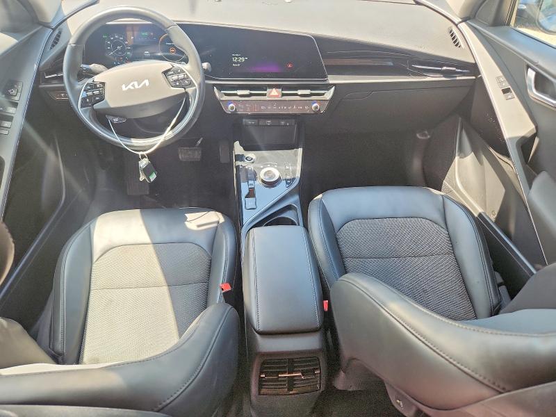Foto 8 de la subasta – 2023 KIA NIRO con VIN KNDCR3L18P5072442