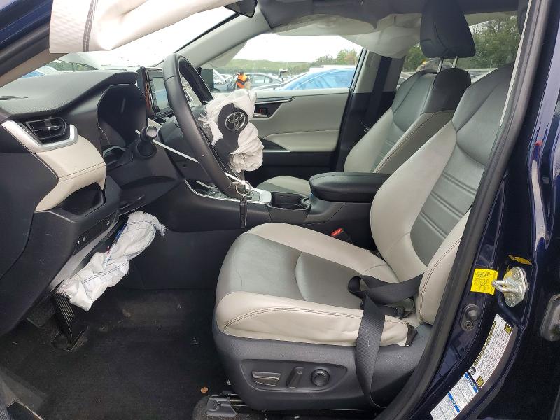 Photo 7 from auction – 2019 TOYOTA RAV4 with VIN 2T3A1RFV4KC013309