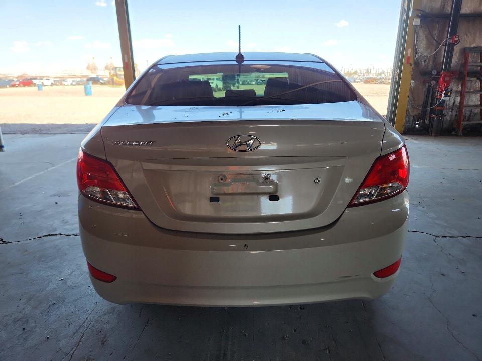 Zdjęcie 6 z aukcji – 2017 HYUNDAI ACCENT z VIN KMHCT4AE0HU168002