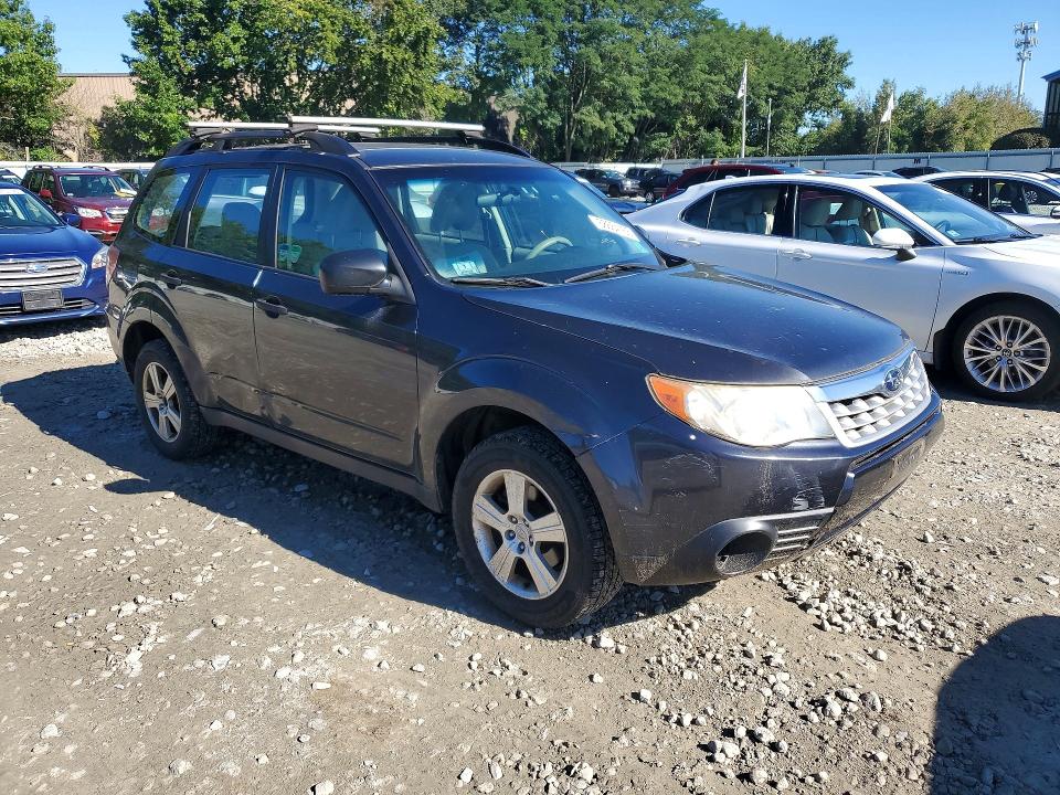 Photo 4 from auction – 2012 SUBARU FORESTER with VIN JF2SHABC8CH426900