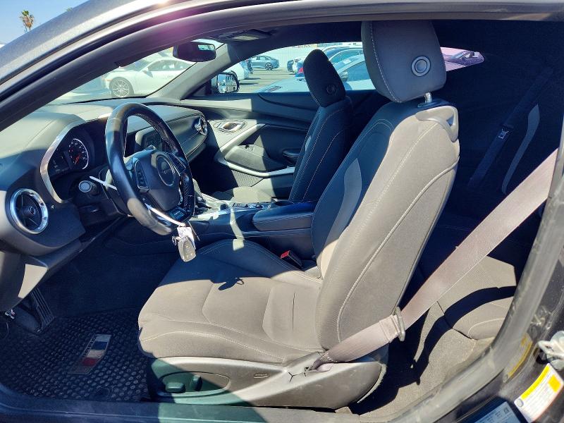 Photo 7 from auction – 2017 CHEVROLET CAMARO with VIN 1G1FB1RX2H0170150