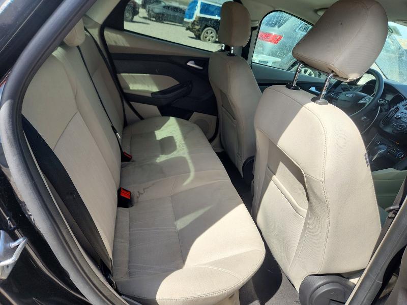 Foto 10 de la subasta – 2017 FORD FOCUS con VIN 1FADP3F2XHL217708