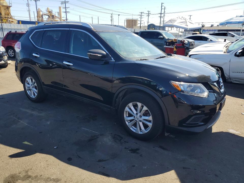 Photo 4 from auction – 2015 NISSAN ROGUE with VIN KNMAT2MT8FP541972