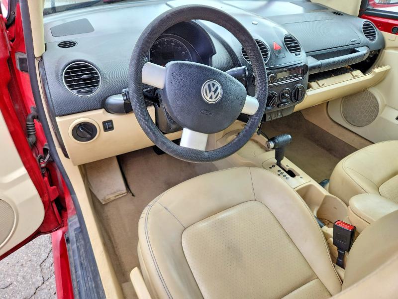 Снимка 8 от търг – 2007 VOLKSWAGEN NEW BEETLE с VIN 3VWPF31Y17M414511