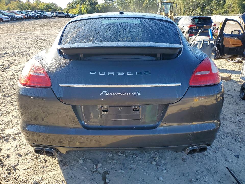 Photo 6 from auction – 2010 PORSCHE PANAMERA with VIN WP0AB2A78AL060260