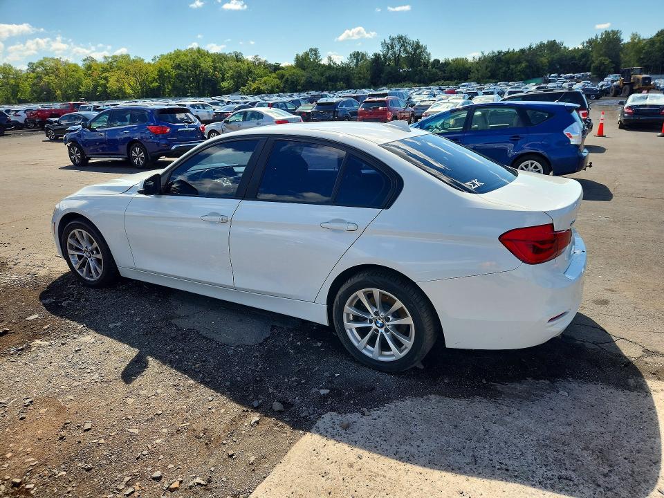 Photo 2 from auction – 2016 BMW 320 with VIN WBA8E5G50GNT40617