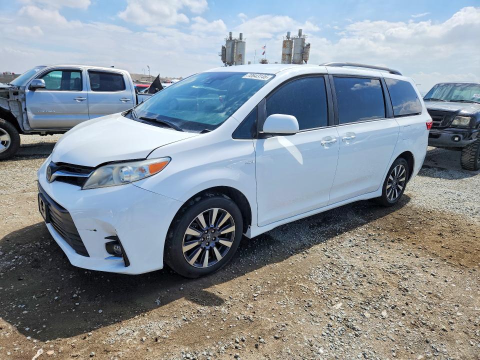 Photo 1 from auction – 2020 TOYOTA SIENNA with VIN 5TDJZ3DC2LS240409