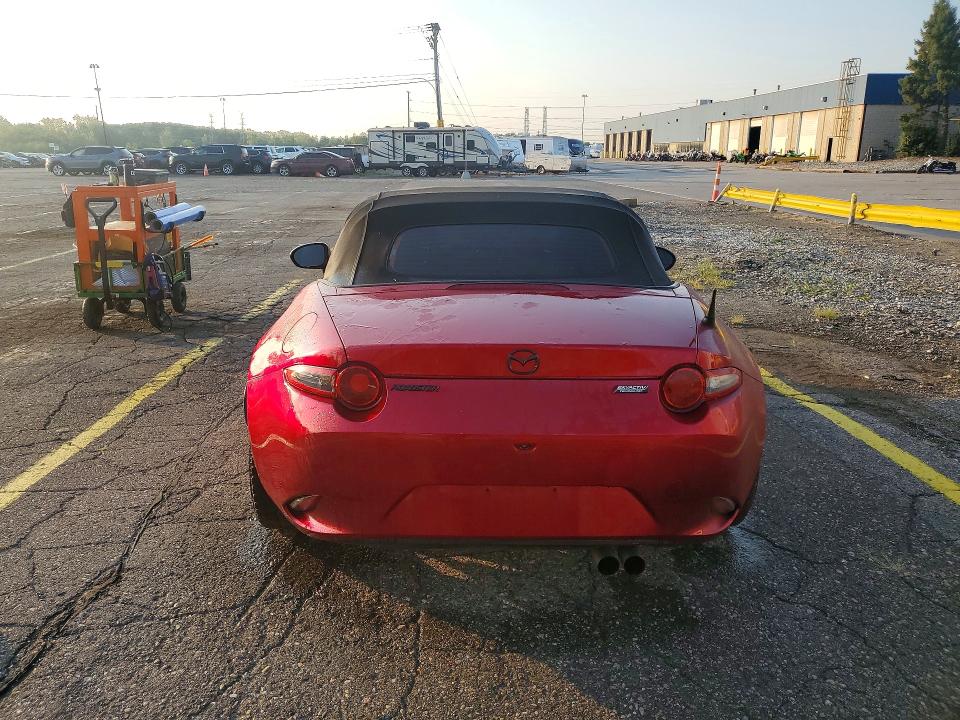 Фото 6 с аукциона – 2022 MAZDA MX-5 MIATA с VIN JM1NDAB76N0505686