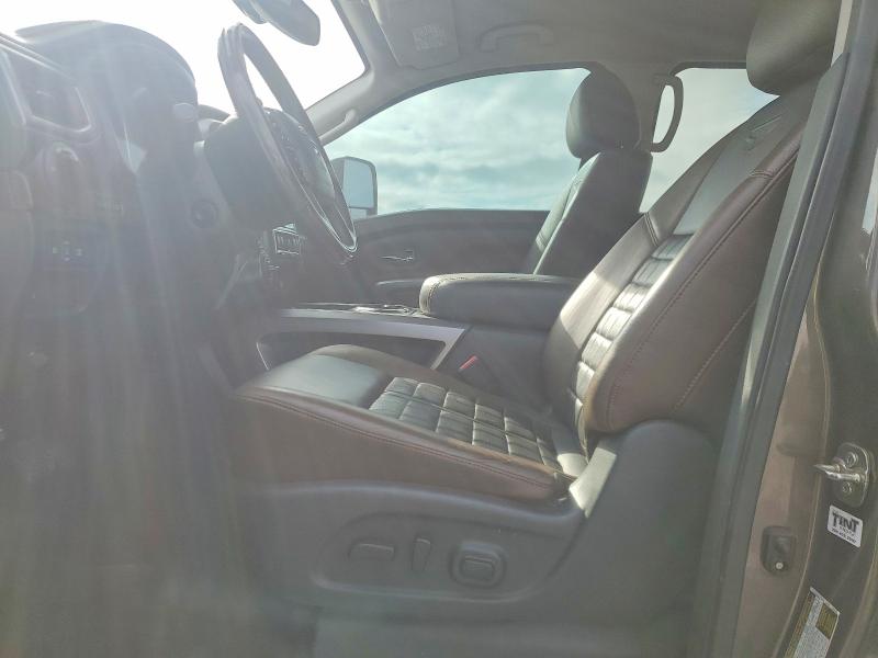 Photo 7 from auction – 2016 NISSAN TITAN XD with VIN 1N6BA1F40GN513409