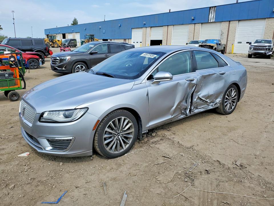 LINCOLN MKZ 2020 with VIN 3LN6L5A91LR611411 - Photo from auction