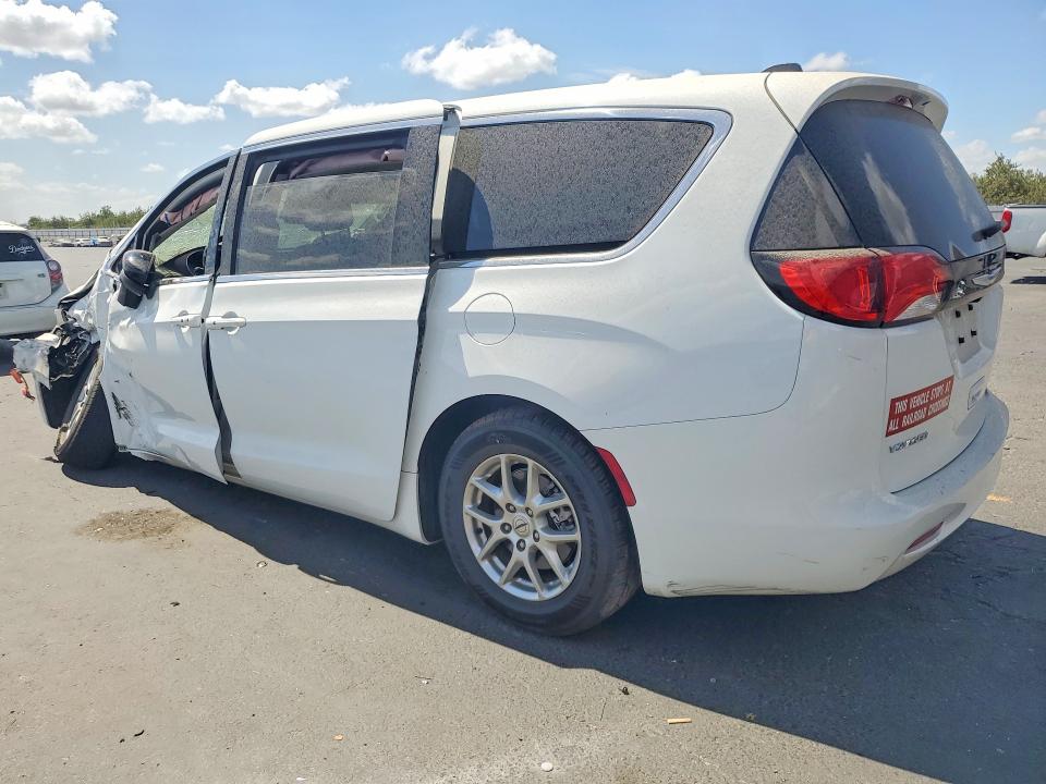 Photo 2 from auction – 2024 CHRYSLER VOYAGER with VIN 2C4RC1CG0RR108201