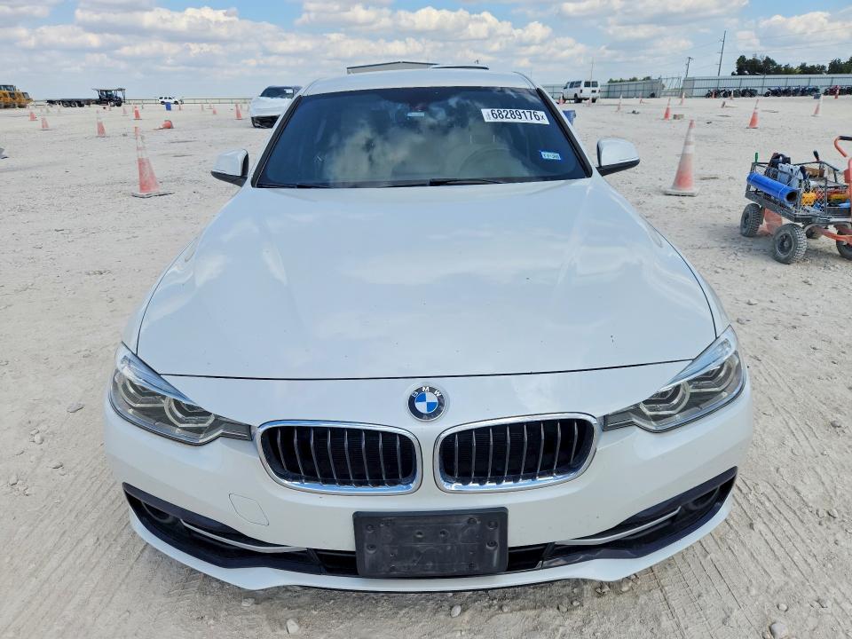 Photo 5 from auction – 2018 BMW 330 with VIN WBA8B9C51JK677375